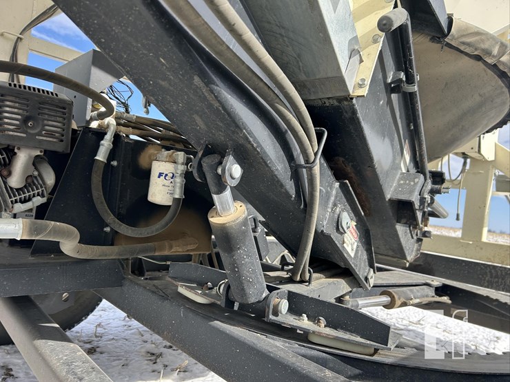 meridian-375-image-32