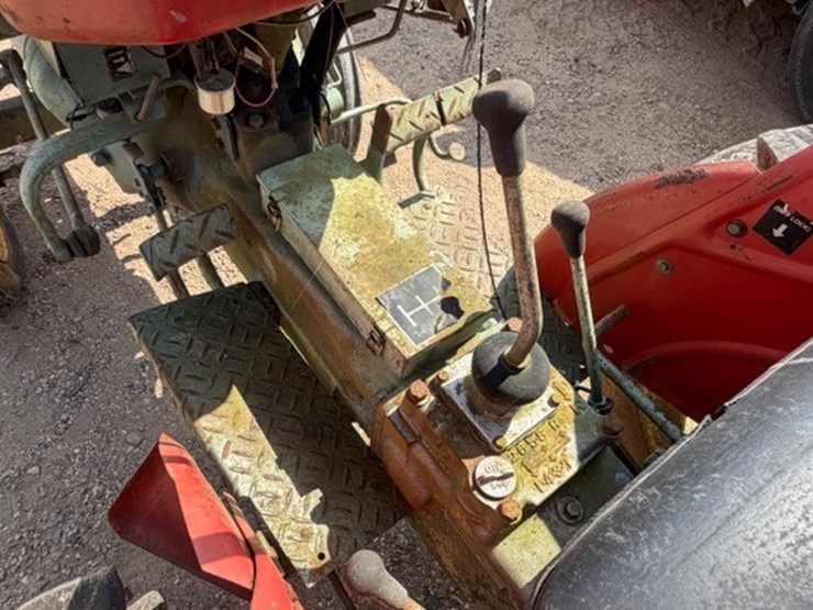 yanmar-ym1700-image-21