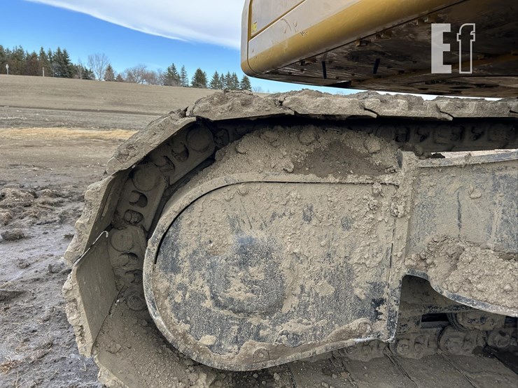 2023-caterpillar-336-image-90