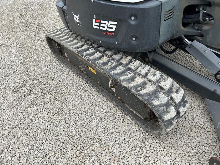 2023-bobcat-e35-image-11
