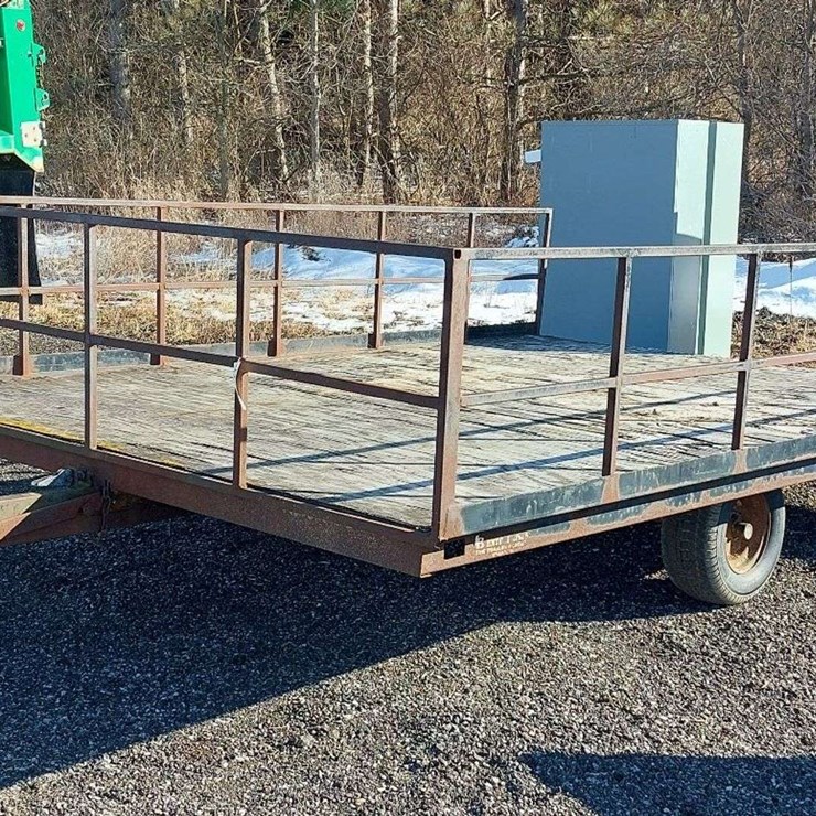 Utility Trailer w/ Tilt
