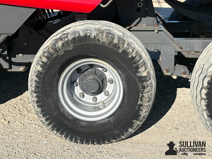 2013-massey-ferguson-2150-image-11