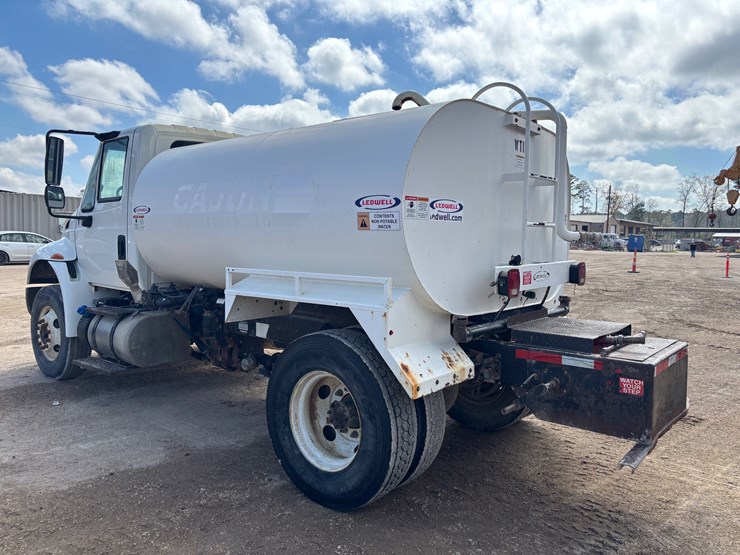 2015-international-durastar-4300-image-4