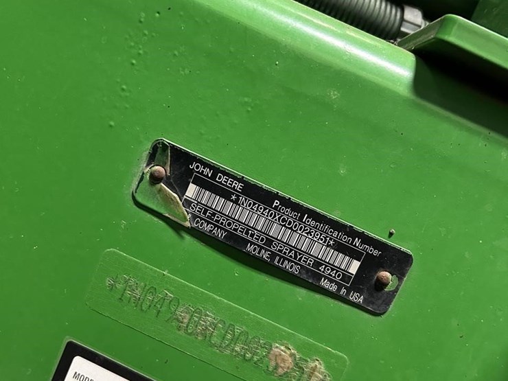 2013-john-deere-4940-image-15