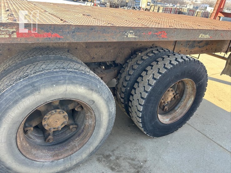 1994-ford-l9000-image-55