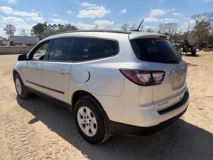 2016-chevrolet-traverse-image-4