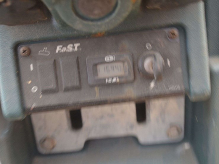 nobles-speed-scrub-walk-behind-scrubber-image-10