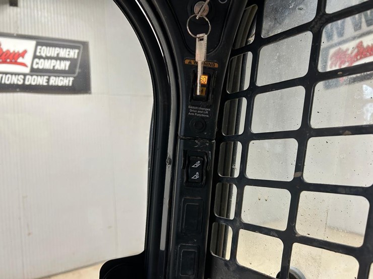 2018-bobcat-t450-image-20