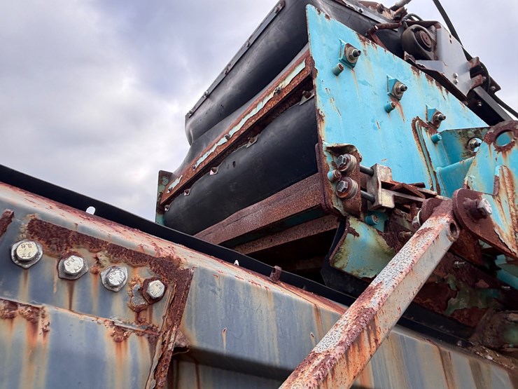 2016-powerscreen-trakpactor-320sr-image-64