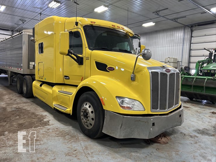 2015-peterbilt-579-image-9