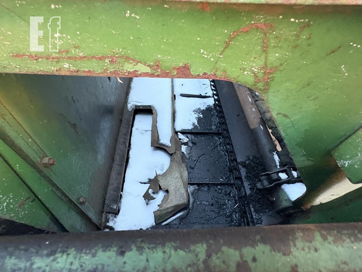 john-deere-716-image-13