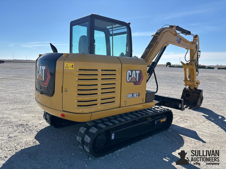 2018-caterpillar-305.5e2-image-5