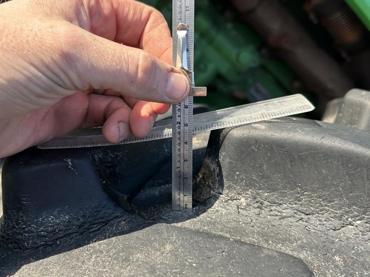 2013-john-deere-9360r-image-29