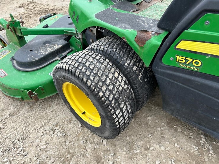 2018-john-deere-1570-image-12