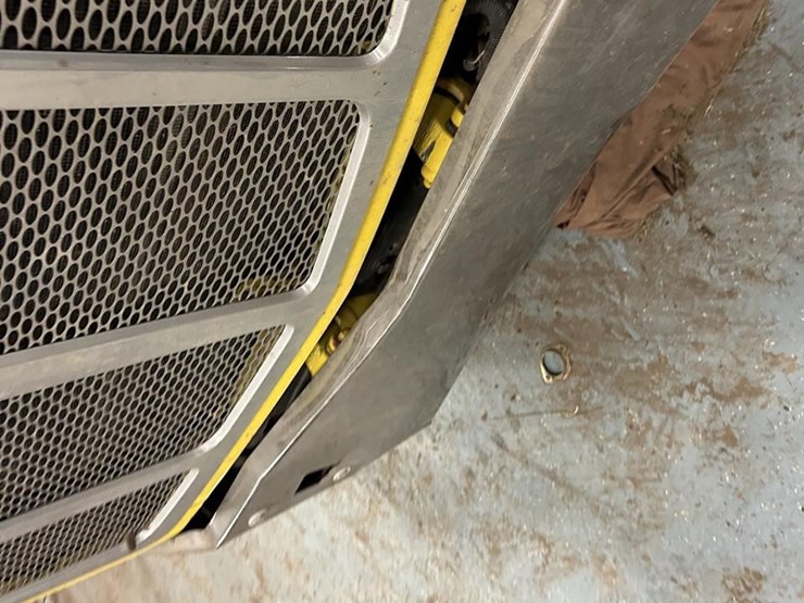 2015-peterbilt-579-image-10