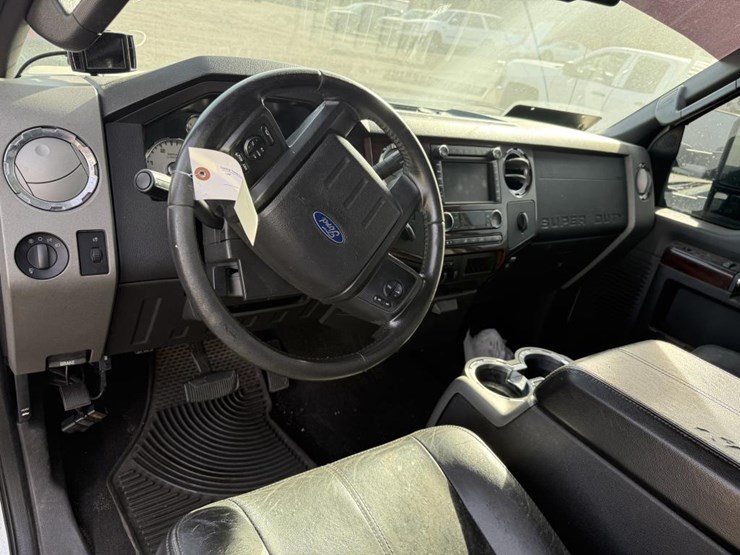 2010-ford-f350-image-14