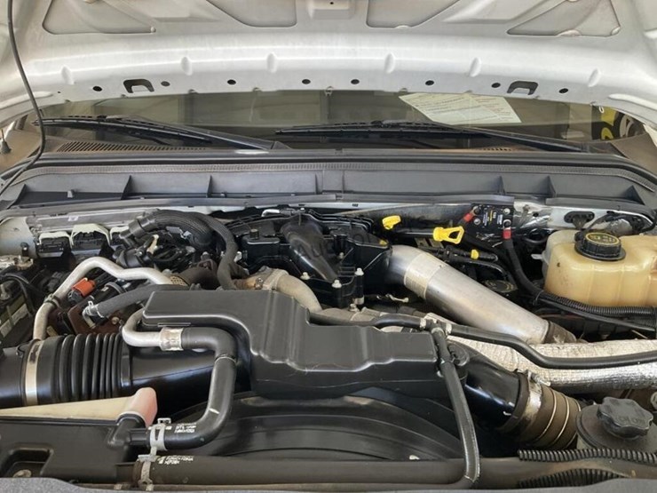 2016-ford-f550-image-10