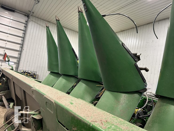 2013-john-deere-612c-image-21