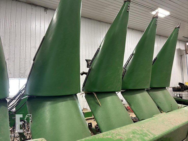 2013-john-deere-612c-image-22