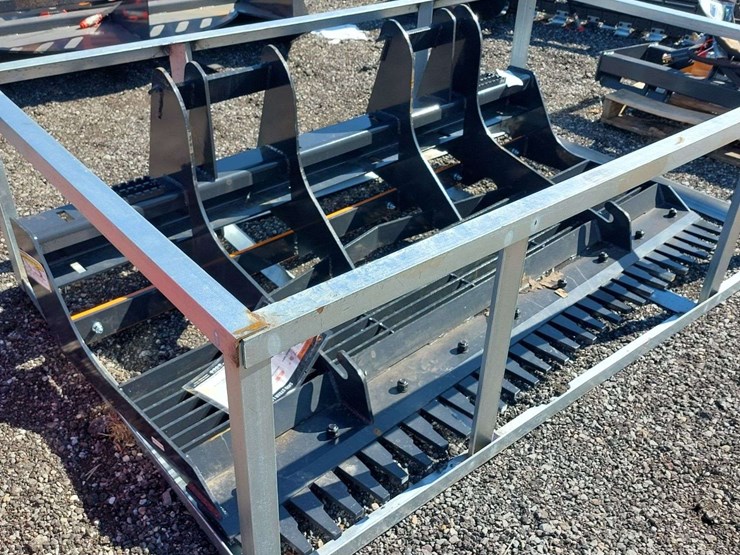 wolverine-skid-steer-land-leveler/grader-image-2