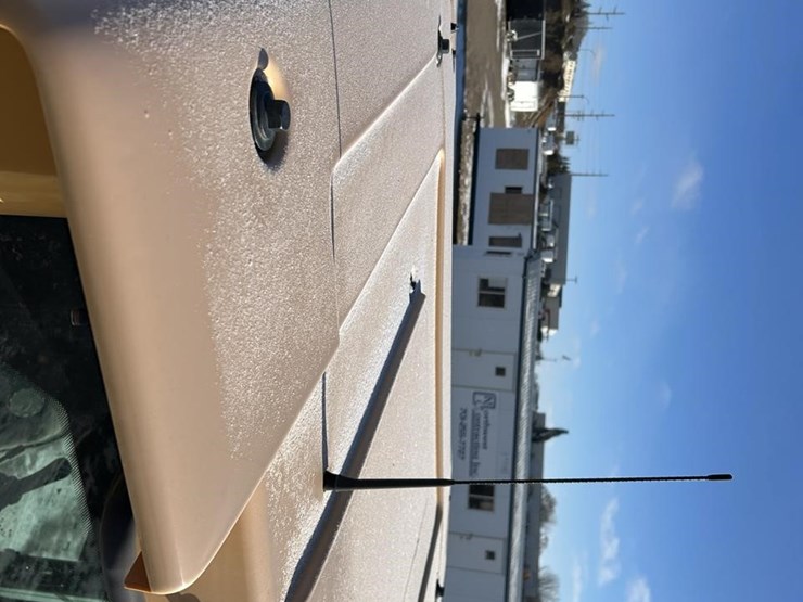 2012-volvo-l70g-image-54