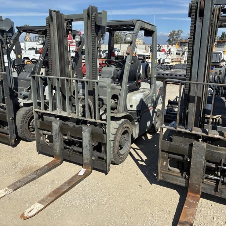 2006 NISSAN MUGL02A30LV