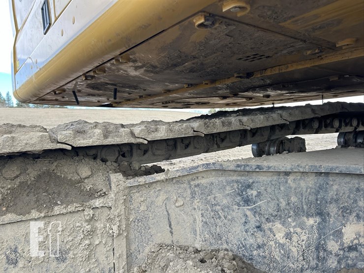 2023-caterpillar-336-image-91