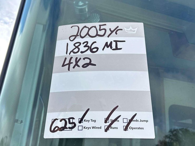 2005-freightliner-tropi-cal-t396-39ft.-class-a-motorhome-image-69