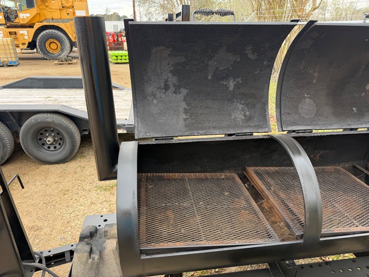 custom-trailer-image-4