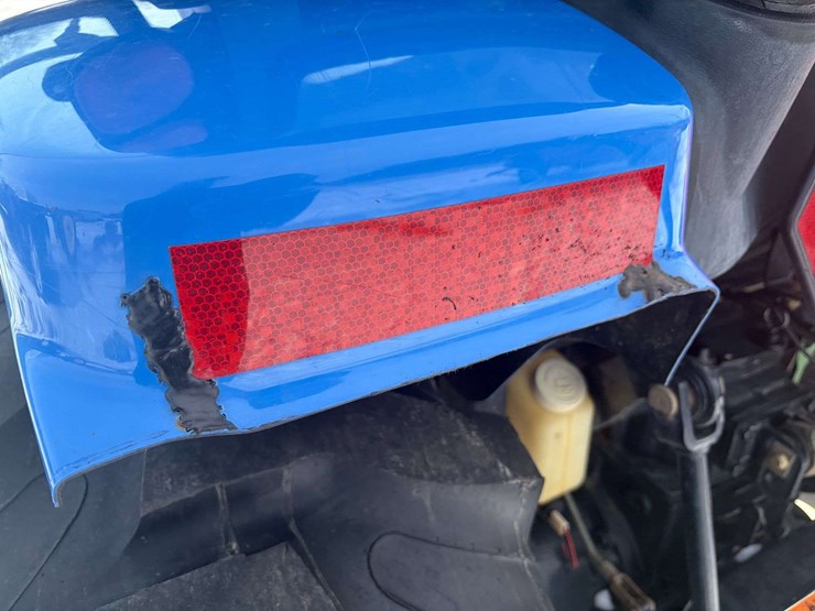 2013-new-holland-boomer-3050-image-13