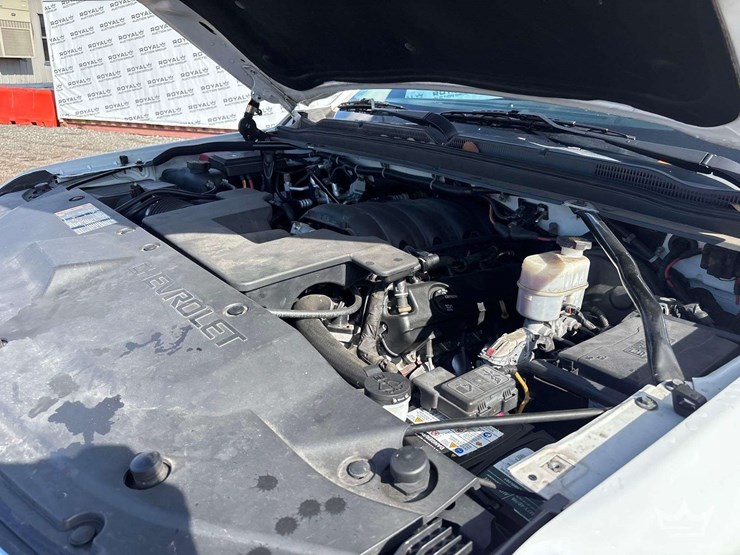 2019-chevrolet-tahoe-image-9