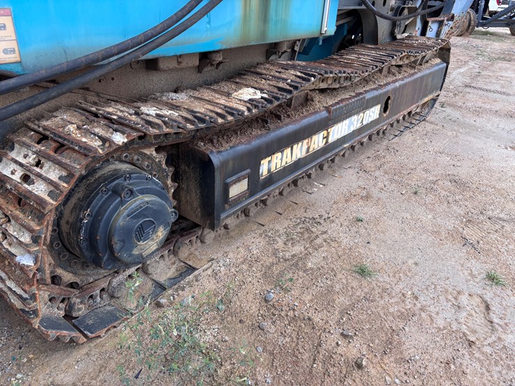 2016-powerscreen-trakpactor-320sr-image-84