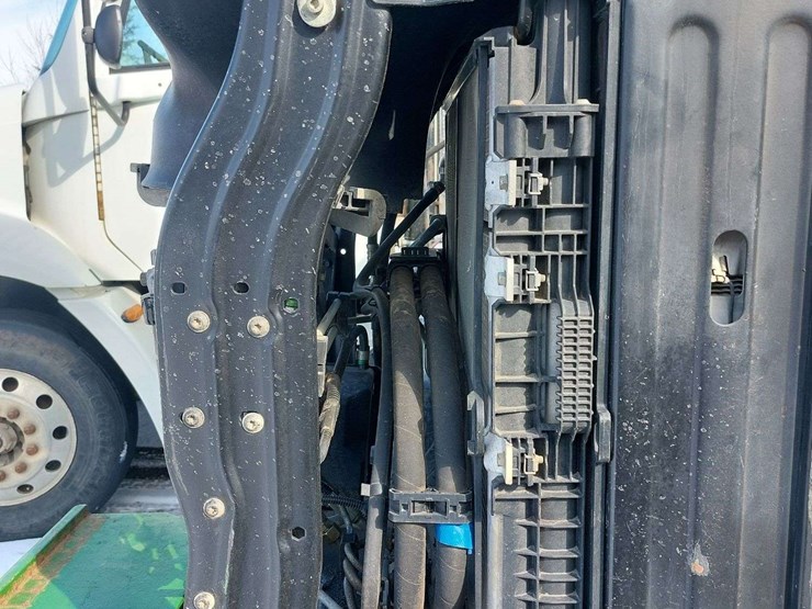 john-deere-6150r-image-27