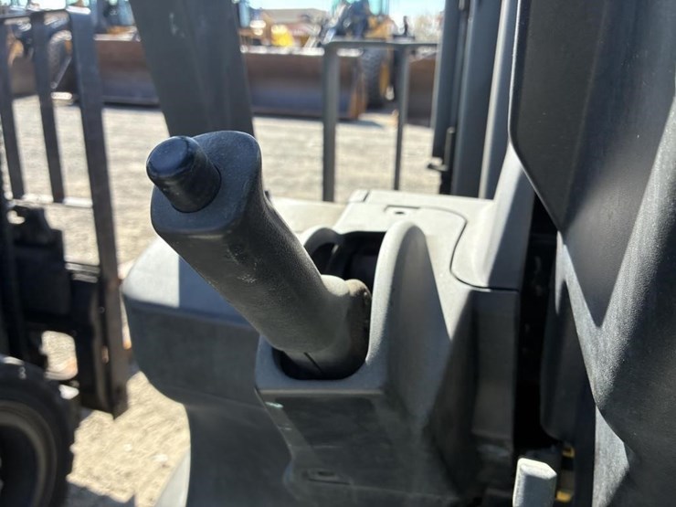 2006-nissan-mugl02a30lv-image-13