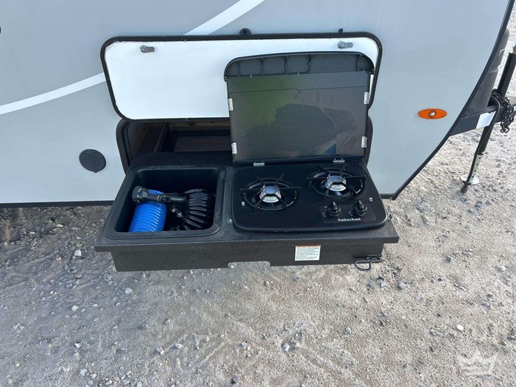 2019-forest-river-r-pod-rp-191-travel-trailer-image-21