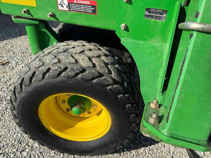 john-deere-1690-image-6