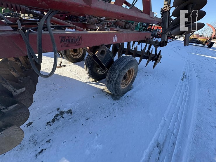 international-496-image-3