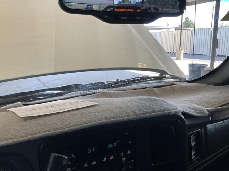 2006-chevrolet-silverado-1500-image-18