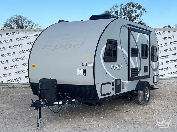 2019-forest-river-r-pod-rp-191-travel-trailer-image-1
