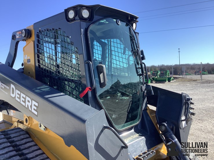 2020-deere-333g-image-11