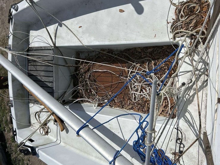 19ft-sailboat-w/-2018-continental-trailer-s/a-boat-trailer-image-6