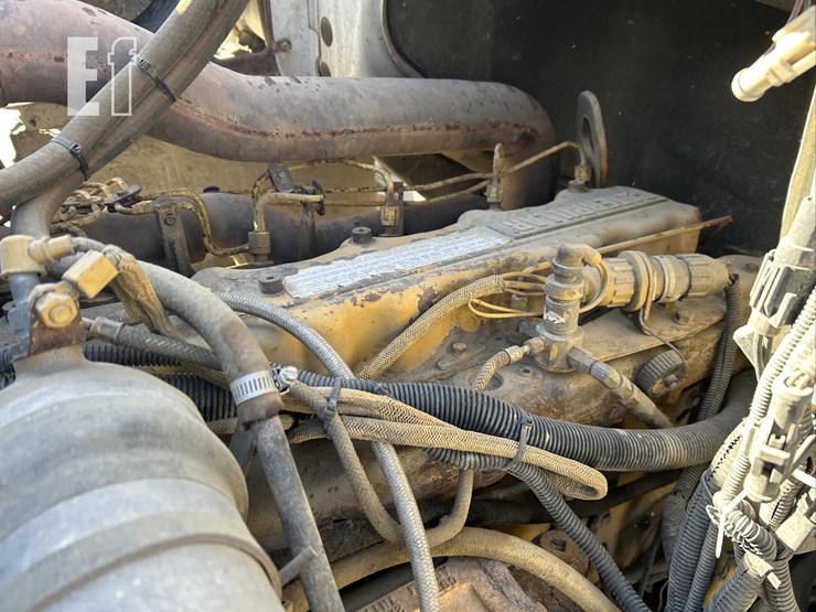 1994-ford-l9000-image-32