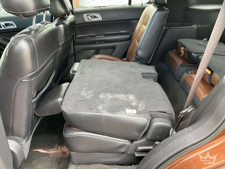 2011-ford-explorer-image-21