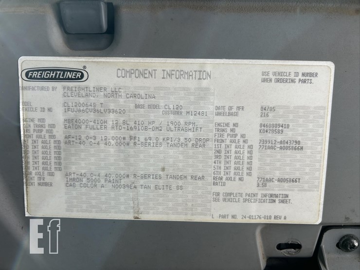 2006-freightliner-columbia-120-image-18