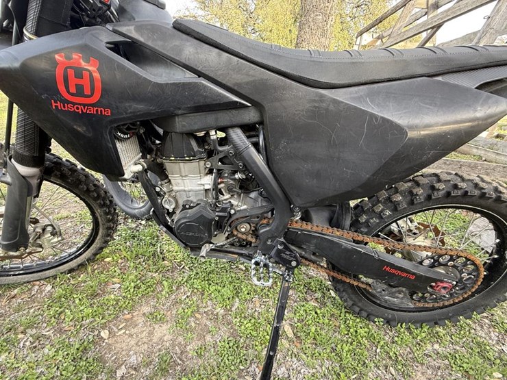 #47-•-husqvarna-motorcycle-image-2