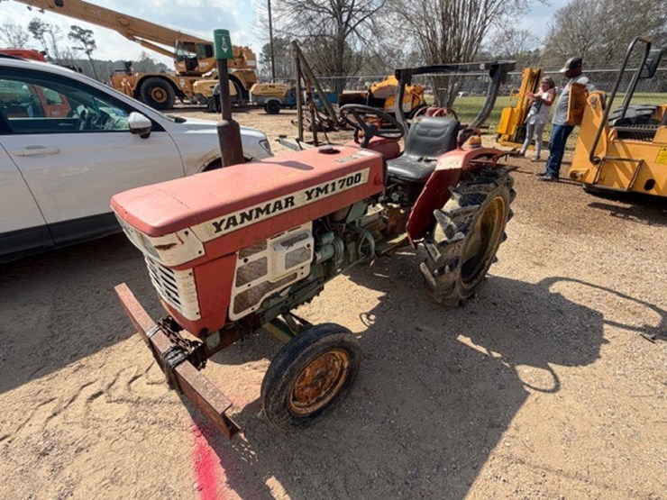 yanmar-ym1700-image-1