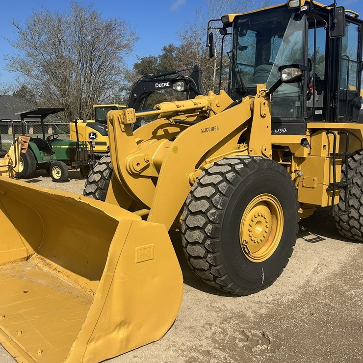 2012 CATERPILLAR 938H