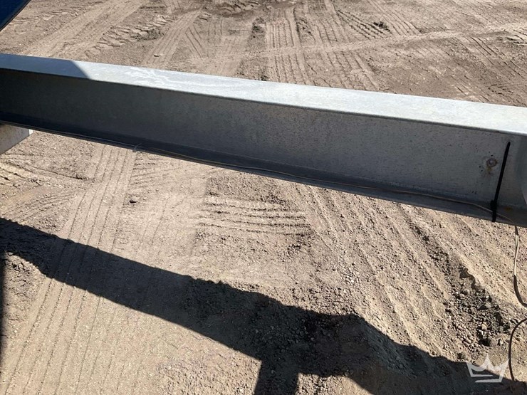 1985-23ft-mako-center-console-boat-with-2011-28ft-hmde-trailer-image-8