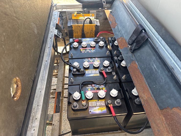 #82-•-club-car-ca550-cart-|-no-title-image-10