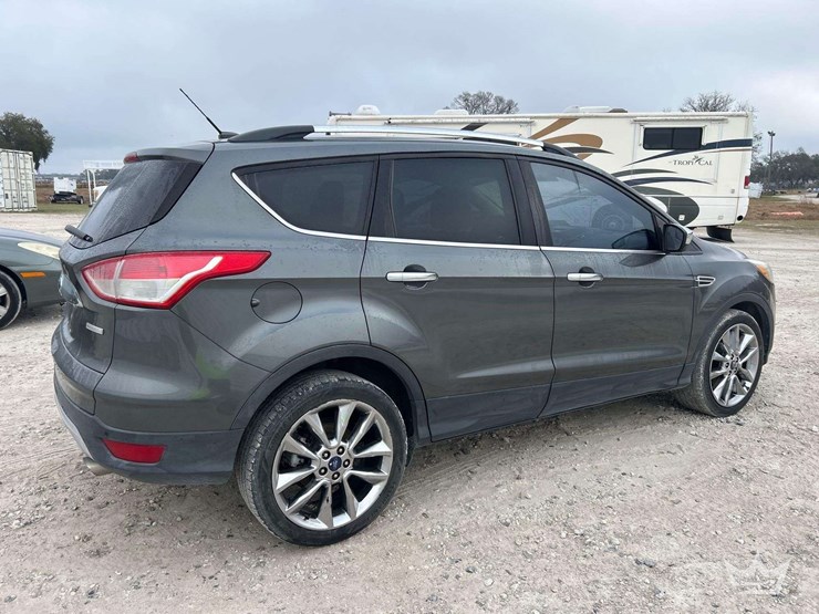 2016-ford-escape-image-3